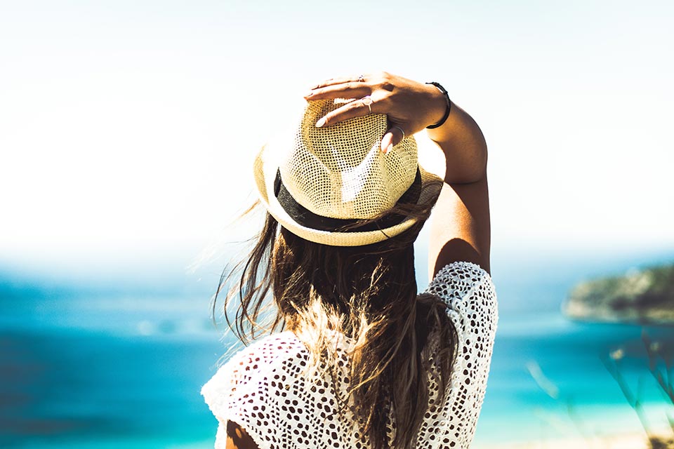 Traveling this summer? What jewelry to take and what to leave at home Post 4